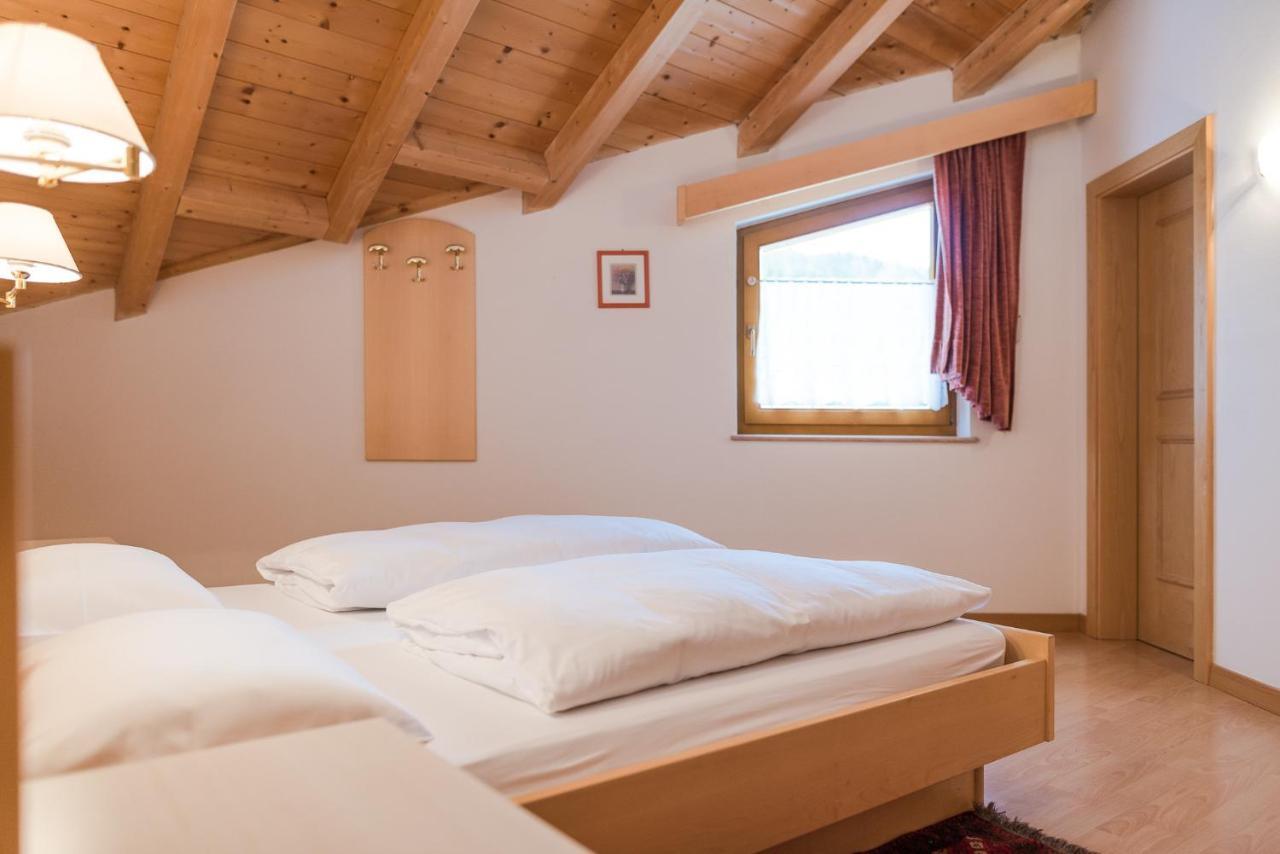 Residence Chalet Pinis Корвара-ин-Бадия Экстерьер фото